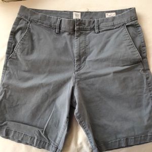 Gap Men’s 10” Short Grey
